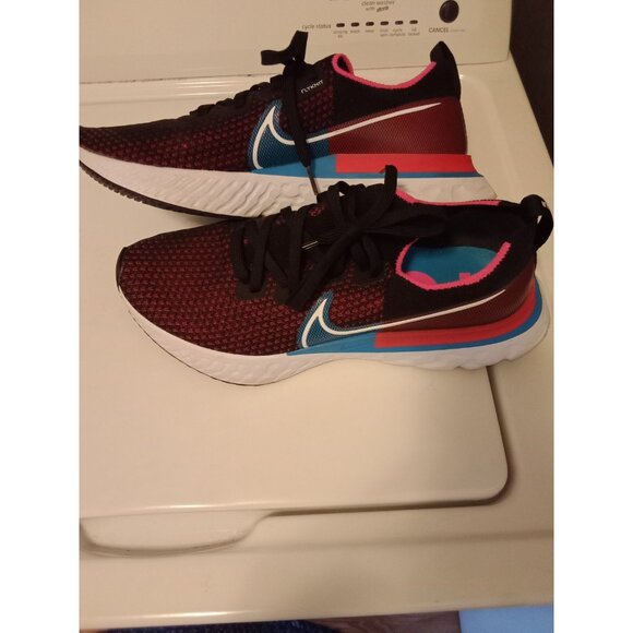 Nike React Infinity Run Flyknit Running Shoes Mens  Red & Black US 11 - Picture 1 of 7